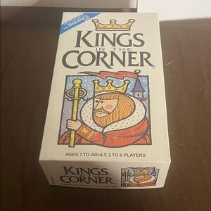 😄Kings in the corner makers of sequence card game 1996